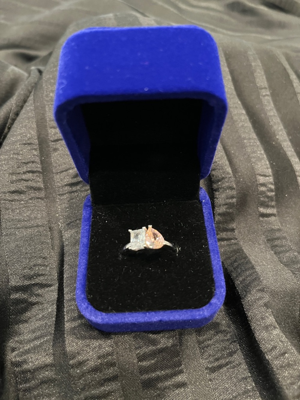 NEW Toi et Moi Ring 925 Sterling Silver Classic CZ Pink & White - Picture 2 of 5